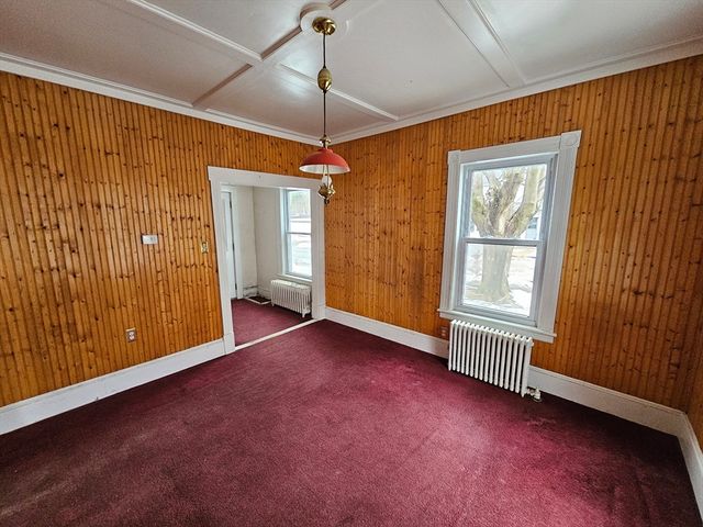 20 Greenway St, Pittsfield, MA 01201