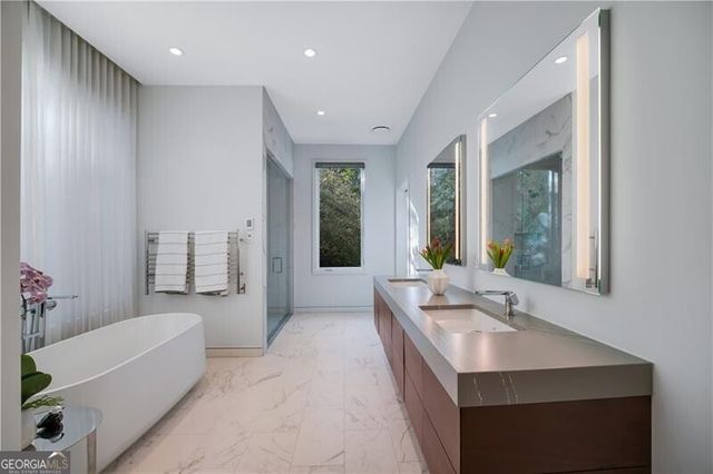 1834 Wildwood Place NE, Atlanta, GA 30324