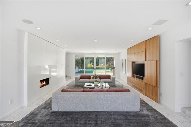 1834 Wildwood Place NE, Atlanta, GA 30324