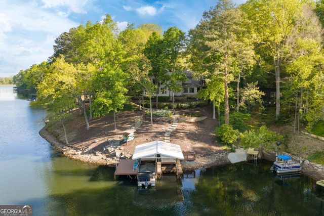 594 Hilltop Lane, Berkeley Lake, GA 30096