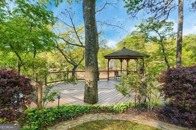 594 Hilltop Lane, Berkeley Lake, GA 30096