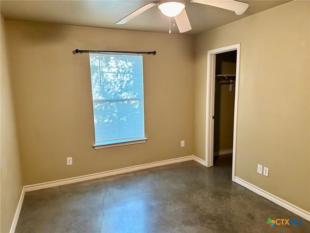 1400 Clyde Street B, San Marcos, TX 78666