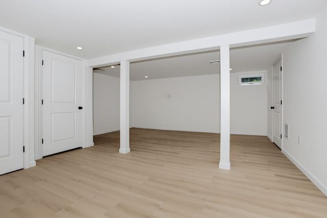 33 Cheryl Ln, Holliston, MA 01746