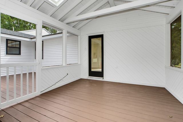 33 Cheryl Ln, Holliston, MA 01746
