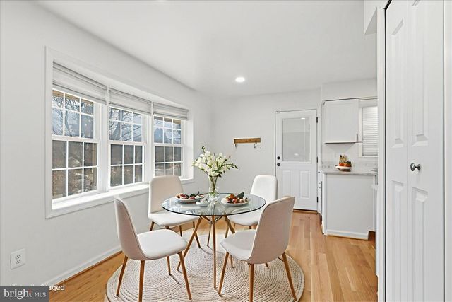 2122 STATUTE LN, Vienna, VA 22181