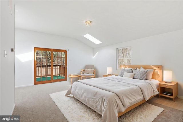 2122 STATUTE LN, Vienna, VA 22181