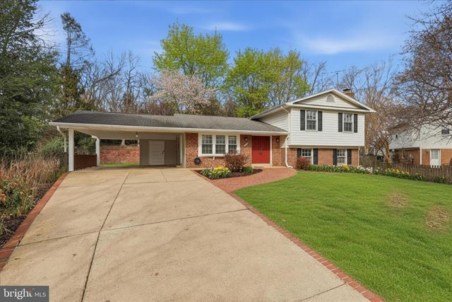 2122 STATUTE LN, Vienna, VA 22181