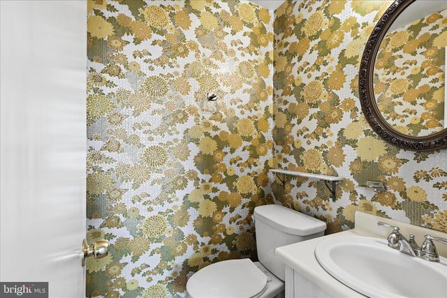 2122 STATUTE LN, Vienna, VA 22181