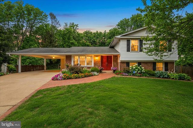 2122 STATUTE LN, Vienna, VA 22181