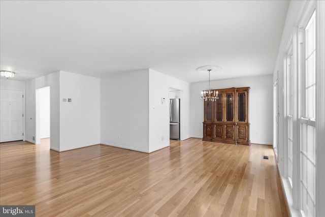 2122 STATUTE LN, Vienna, VA 22181