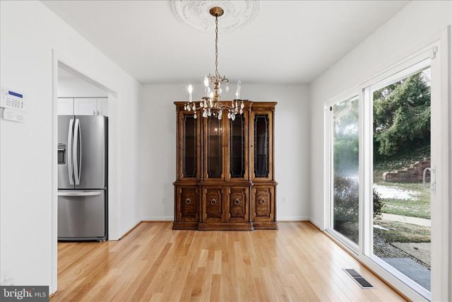 2122 STATUTE LN, Vienna, VA 22181