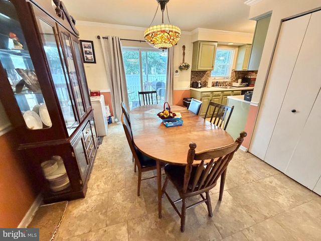 42-4 CARRIAGE STOP PL, Florence, NJ 08518