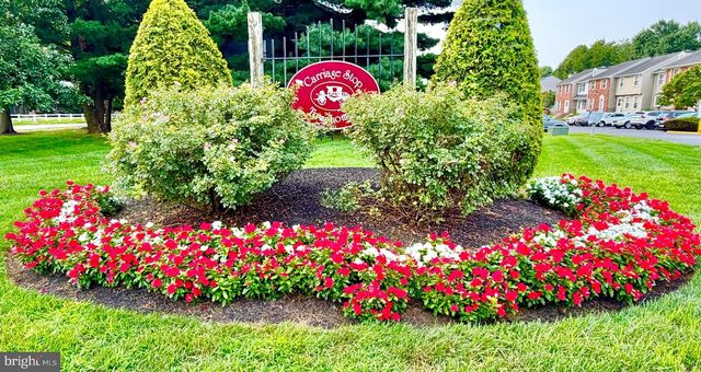 42-4 CARRIAGE STOP PL, Florence, NJ 08518