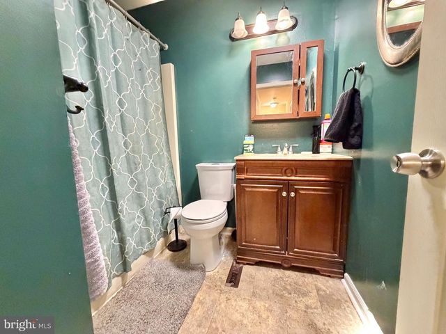 42-4 CARRIAGE STOP PL, Florence, NJ 08518