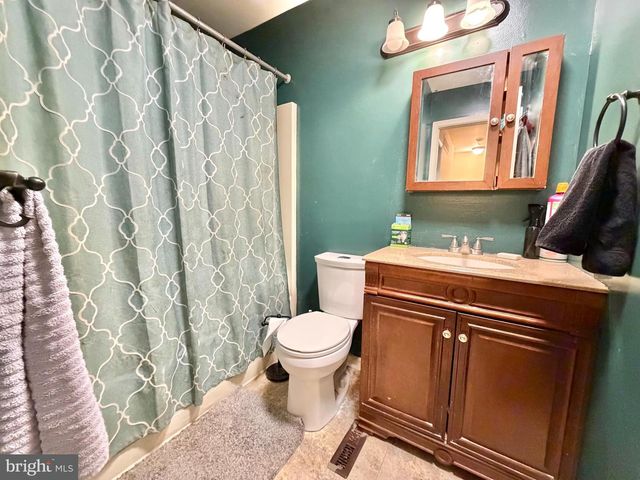 42-4 CARRIAGE STOP PL, Florence, NJ 08518