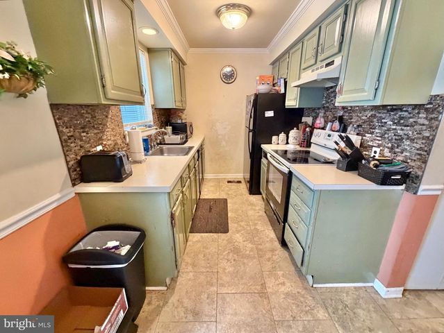 42-4 CARRIAGE STOP PL, Florence, NJ 08518