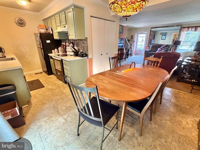 42-4 CARRIAGE STOP PL, Florence, NJ 08518