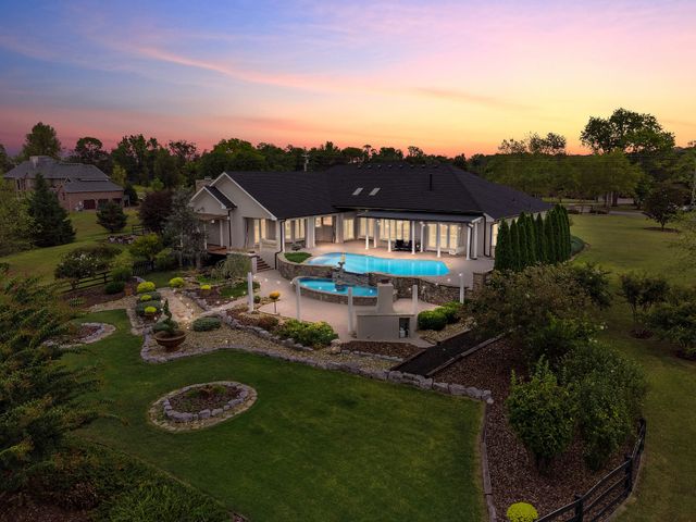 1598 Palmer Rd, Lebanon, TN 37090