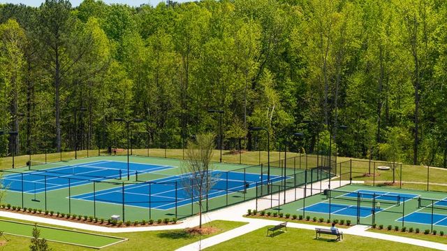 148 King Village, Braselton, GA 30517