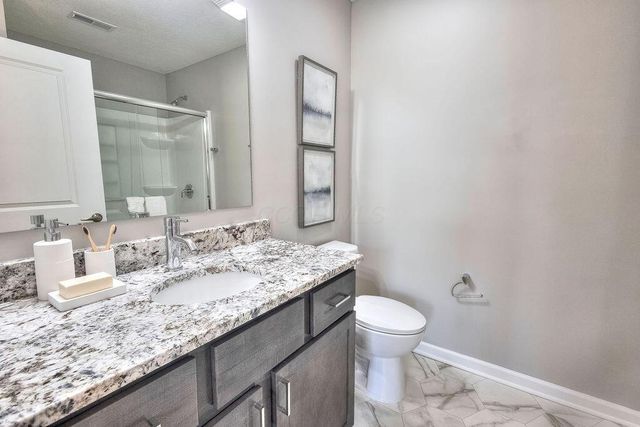 6113 Noble Horse Way, Westerville, OH 43081