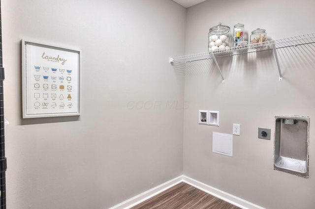 6113 Noble Horse Way, Westerville, OH 43081