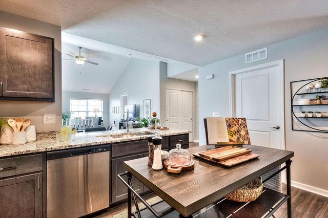 6113 Noble Horse Way, Westerville, OH 43081