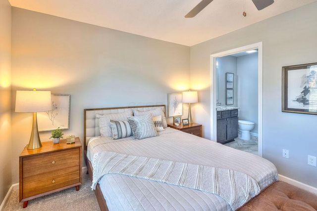 6113 Noble Horse Way, Westerville, OH 43081