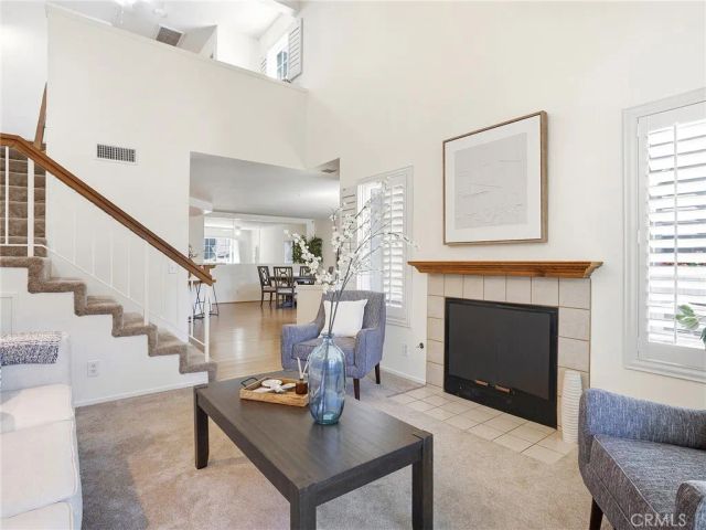 242 Spruce Court, Azusa, CA 91702