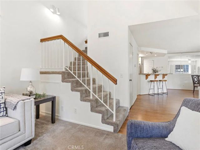 242 Spruce Court, Azusa, CA 91702