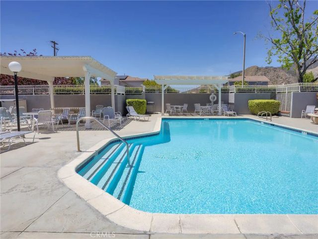 242 Spruce Court, Azusa, CA 91702