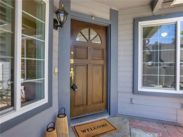242 Spruce Court, Azusa, CA 91702