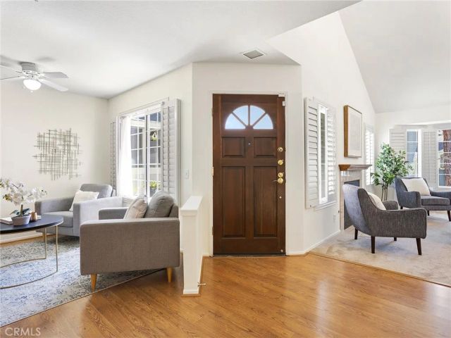 242 Spruce Court, Azusa, CA 91702