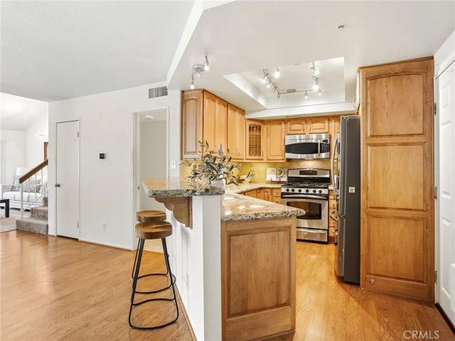 242 Spruce Court, Azusa, CA 91702