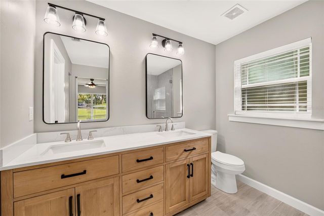 524 NW 1ST AVENUE, Williston, FL 32696