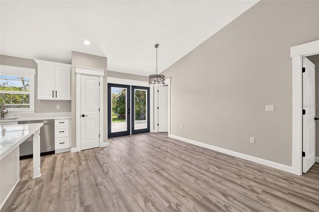 524 NW 1ST AVENUE, Williston, FL 32696