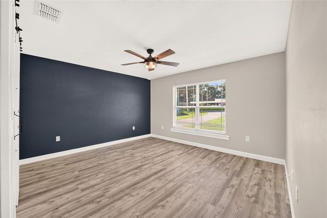 524 NW 1ST AVENUE, Williston, FL 32696