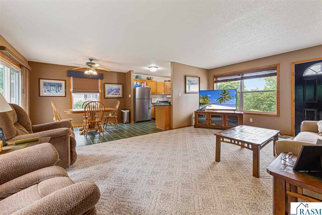 308 Meadow Woods Drive, Mankato, MN 56001