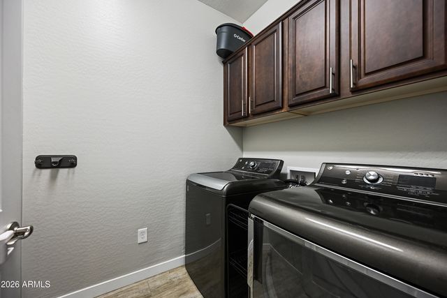250 W Queen Creek Road Apt 221, Chandler, AZ 85248