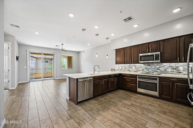 250 W Queen Creek Road Apt 221, Chandler, AZ 85248