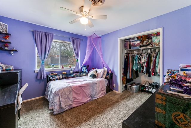 913 Ross Trail, Arlington, TX 76012