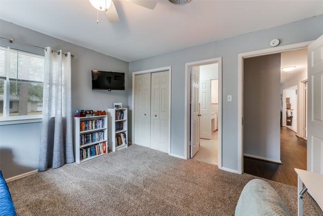 913 Ross Trail, Arlington, TX 76012