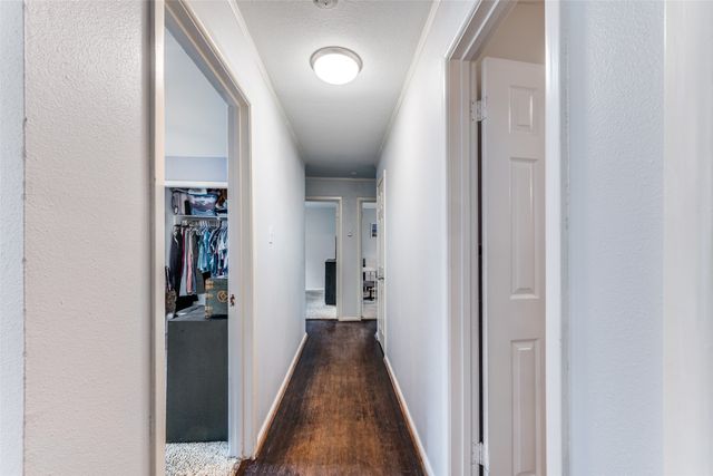 913 Ross Trail, Arlington, TX 76012