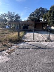 34429 LARALACK AVENUE, Leesburg, FL 34788
