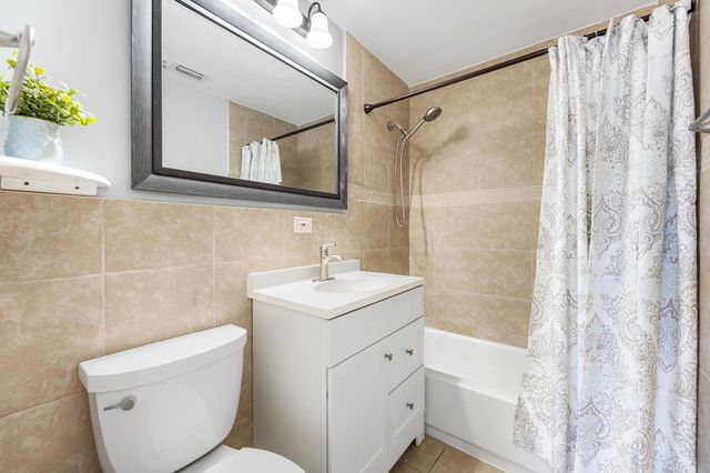 2105 Wellington Road, West Palm Beach, FL 33409
