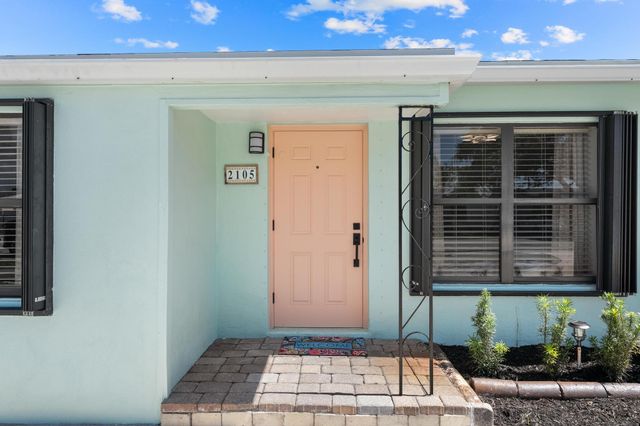 2105 Wellington Road, West Palm Beach, FL 33409
