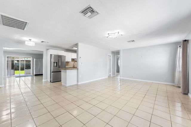 2105 Wellington Road, West Palm Beach, FL 33409
