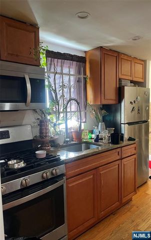 149 Lake Avenue, Clifton, NJ 07011