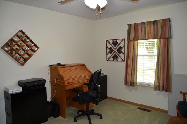 200 Micahs Xing, Reeds Spring, MO 65737
