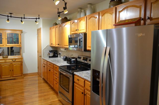 200 Micahs Xing, Reeds Spring, MO 65737