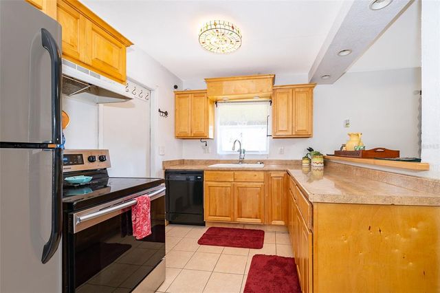1732 OASIS AVENUE, Deltona, FL 32725